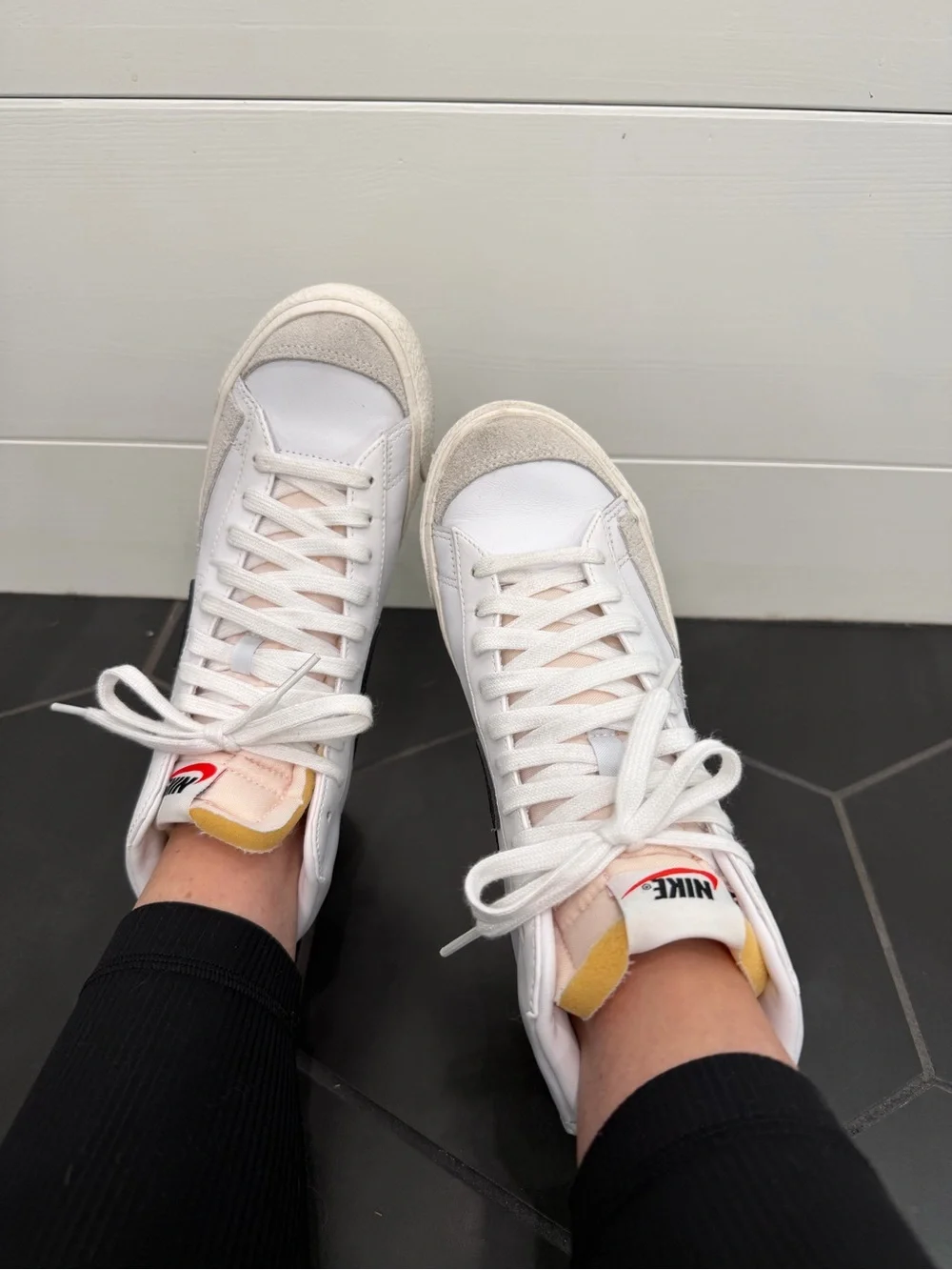 Nike blazer mid